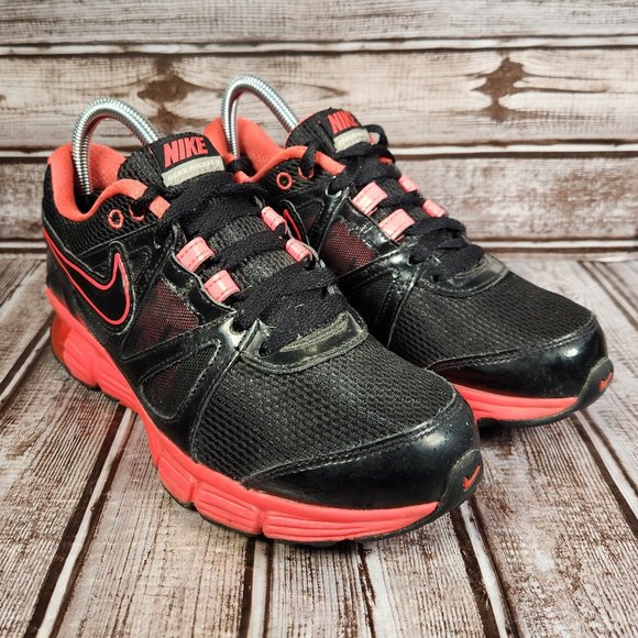 active nike reax womens